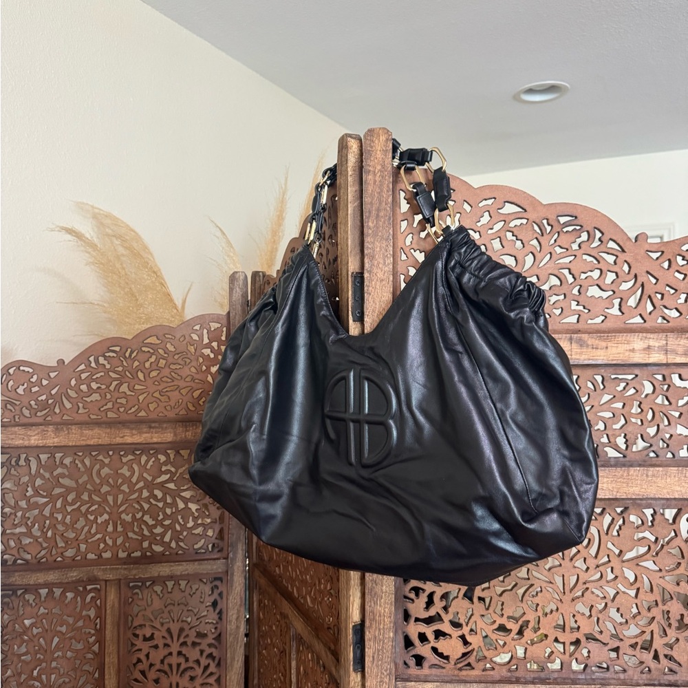 NEW NWT Anine Bing Kate Embossed Large Black Lamb Leather Hobo Shoulder Tote - Picture 4 of 6